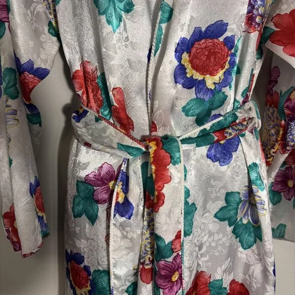 Mary McFadden For Neiman Marcus Vintage Floral Kimono Robe and Night Gown Set - Picture 9 of 16